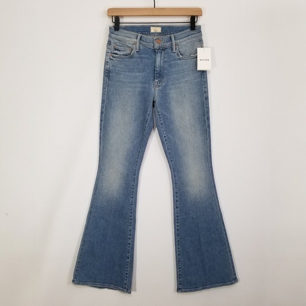 NWT Mother Denim The Weekender Flare Stretch Jeans in Shoot To Thrill 26, 27 - Picture 6 of 16